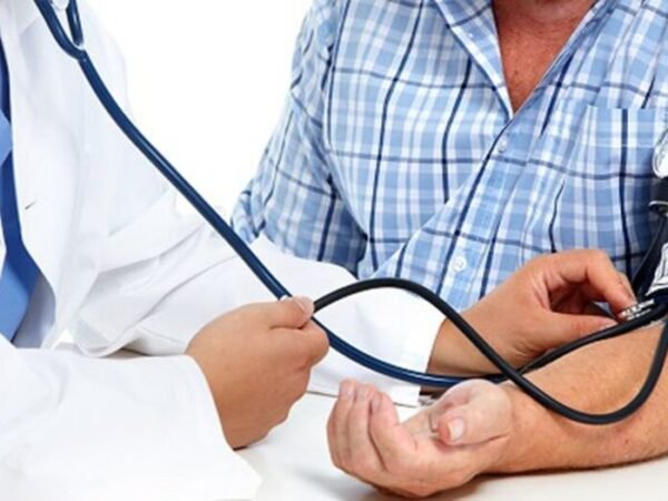 How to Manage Blood Pressure in Older Adults