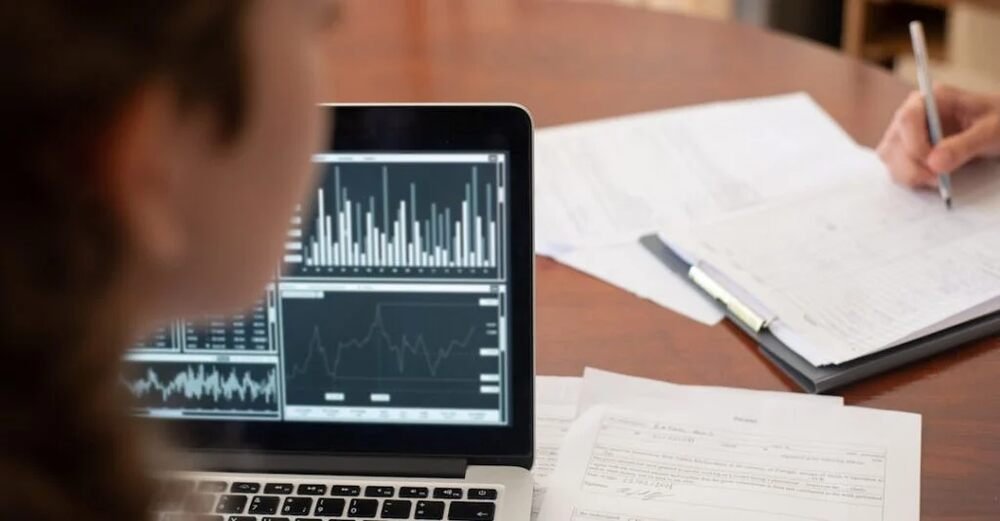 How PEP Check Services Mitigate Risk in Financial and Corporate Transactions