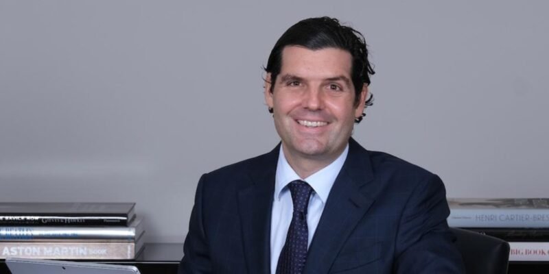How Leopoldo Alejandro Betancourt López Turns Fashion Lessons Into Fintech Profits